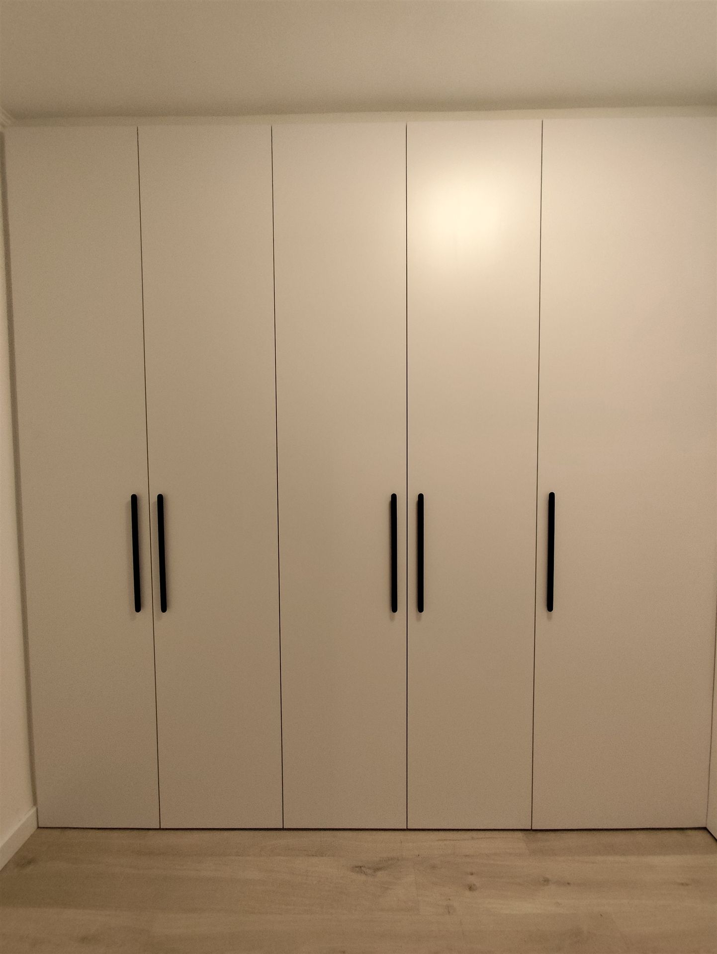 MM · Sant Antoni Office